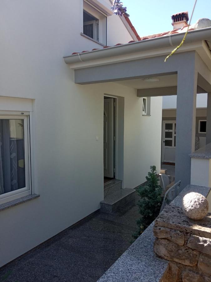 Ivana B4 N1 Poreč Exteriör bild